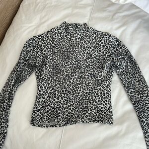 Brandy Melville cheetah print turtle neck long sleeve